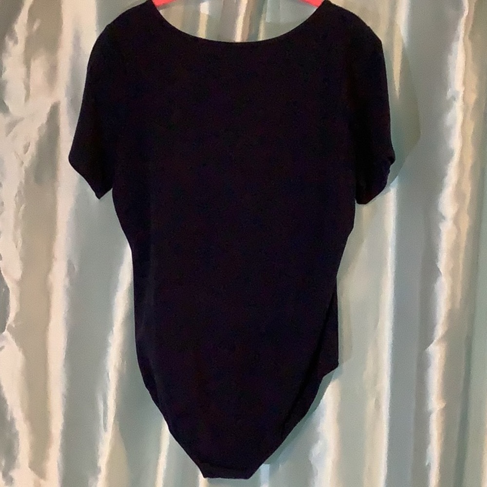 Hot In Hollywood Ladies Navy Bodysuit, short sleeves. New with tags 💕 Large - Picture 2 of 5